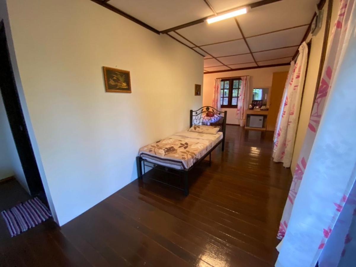 Minang Cove Resort Kampong Mukut Extérieur photo
