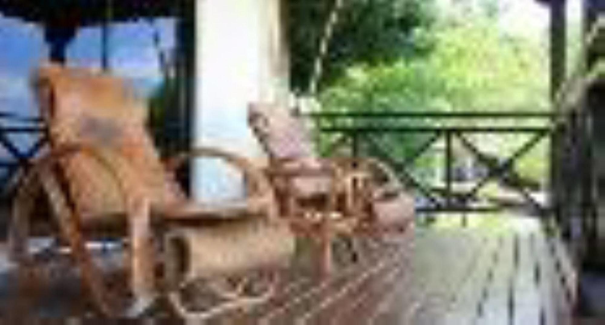 Minang Cove Resort Kampong Mukut Extérieur photo