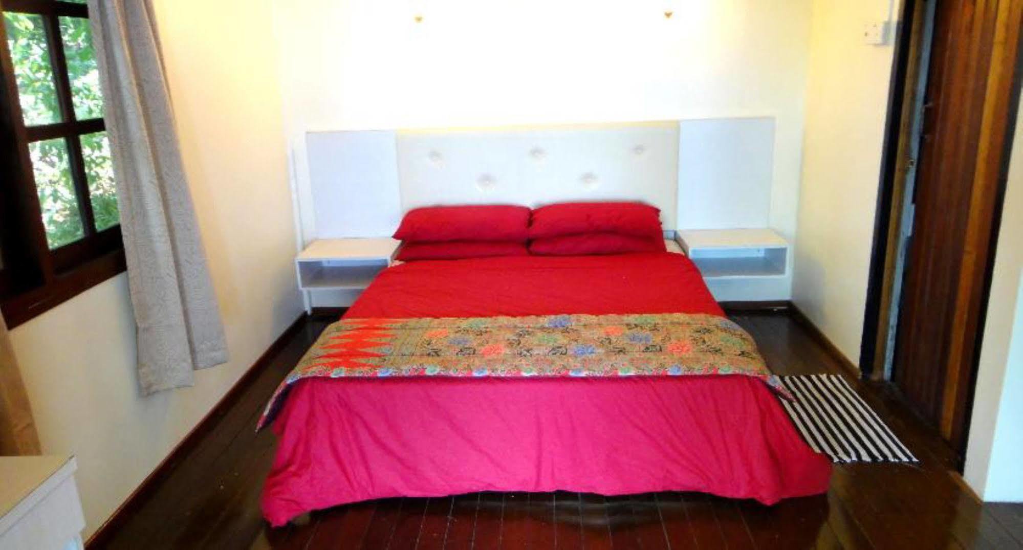 Minang Cove Resort Kampong Mukut Extérieur photo