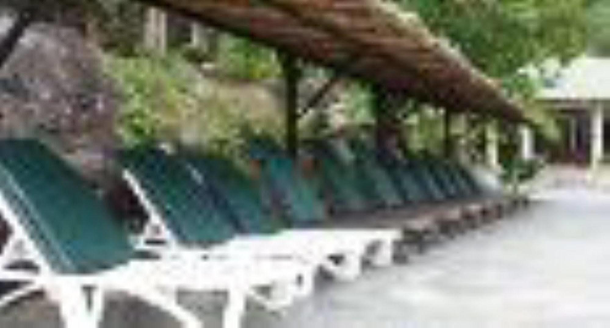 Minang Cove Resort Kampong Mukut Extérieur photo